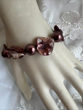 Handcrafted Purple Pearl and Freshwater Shell Bracelet